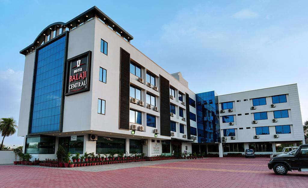 Hotel Balaji Central Ratlām Eksteriør bilde