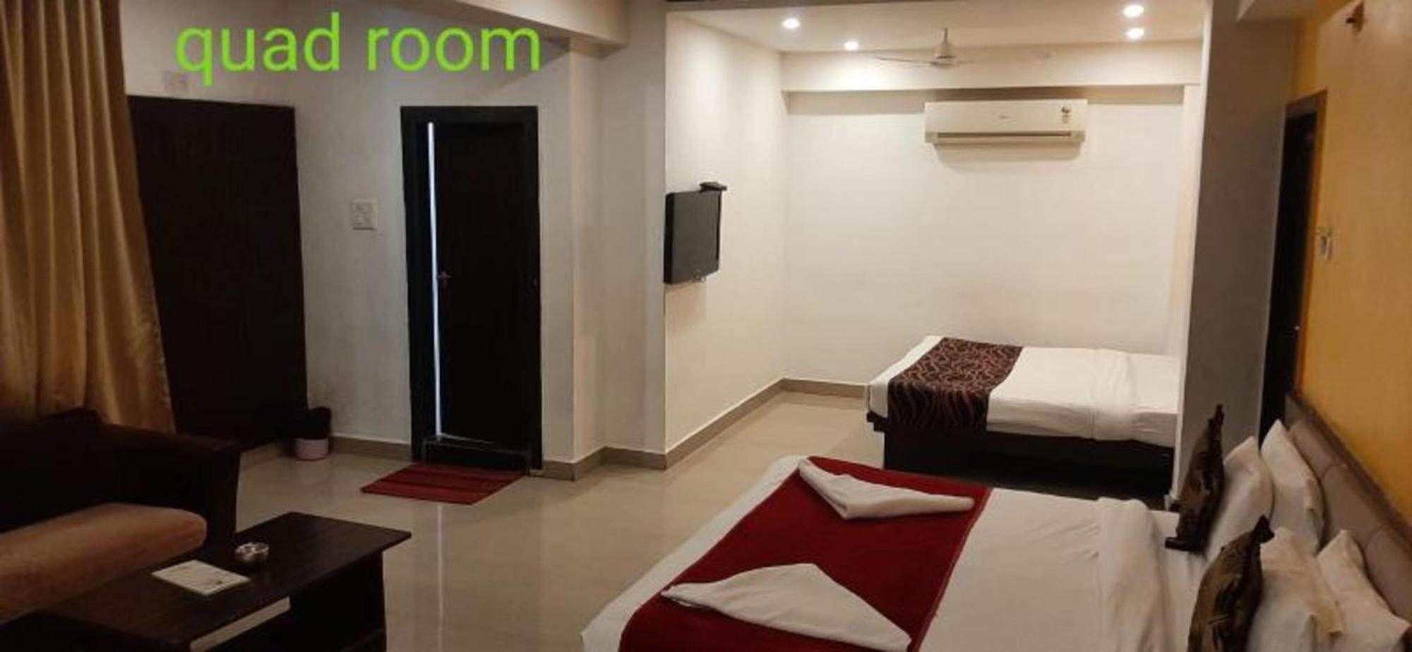 Hotel Balaji Central Ratlām Eksteriør bilde