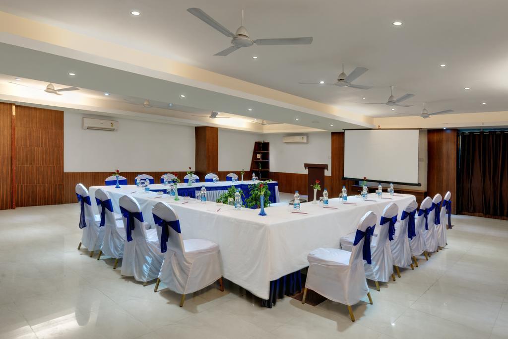 Hotel Balaji Central Ratlām Eksteriør bilde