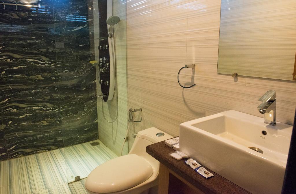 Hotel Balaji Central Ratlām Rom bilde