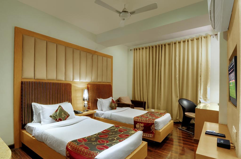 Hotel Balaji Central Ratlām Rom bilde