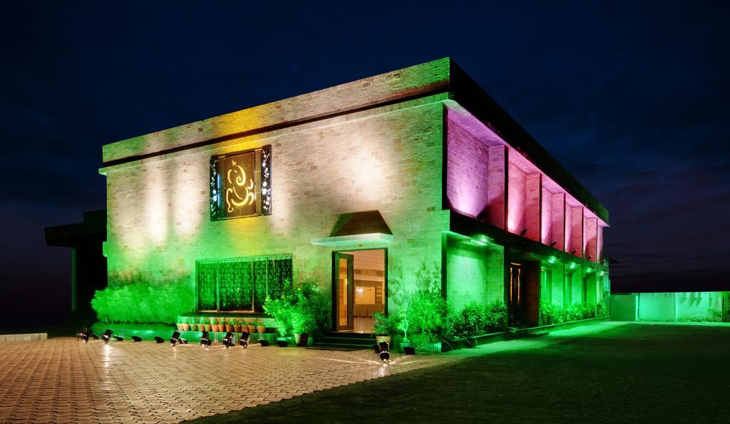 Hotel Balaji Central Ratlām Eksteriør bilde